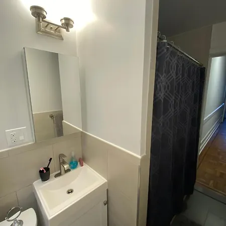 Large Nyc 3 Bedroom Perfect For Families *