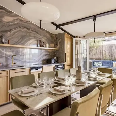 Apartment Beautiful Near Subway New York
