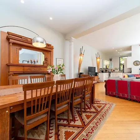 Lovely Brownstone In W Harlem 4 Bdr 3 Bath Deck Garden *