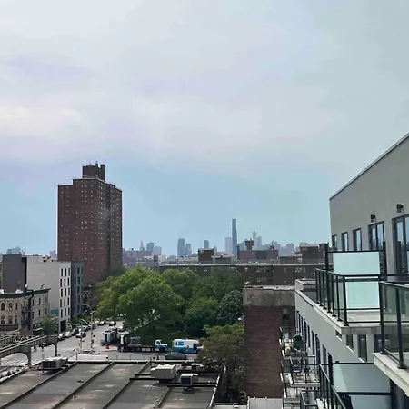 Convenient Spacious Bright New Modern Penthouse 3br2ba Balcony New York