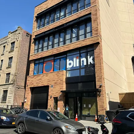Convenient Spacious Bright New Modern Penthouse 3br2ba Balcony * New York