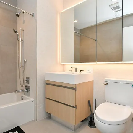 Urban Escape Bright 2br 2ba In Fidi