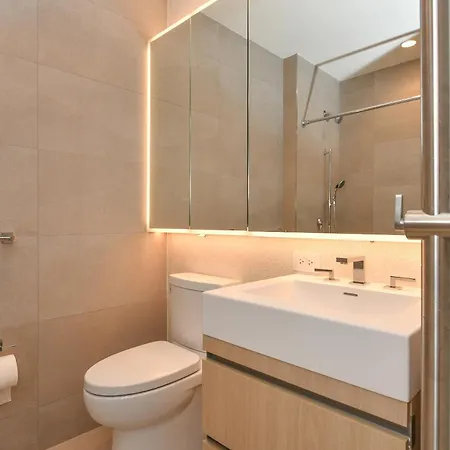 Urban Escape Bright 2br 2ba In Fidi Apartment New York