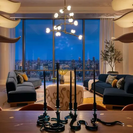 The Tower 4 Bedroom Views Of Park Apartment *