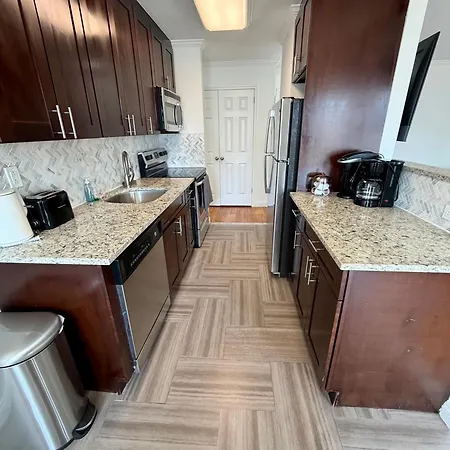Midtown High Floor Stunning Panoramic View Corner 2br New York