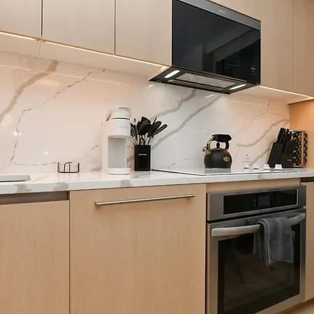 Apartment Luxury In Downtown Manhattan Skyline Views *