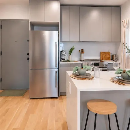 Apartment Renovated Unit In Brooklyn Washerdryer