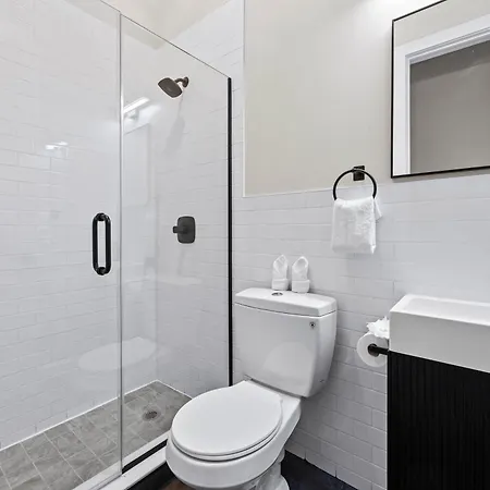 The Lewis Avenue - Brooklyn Nyc Apartment