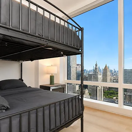 Luxury In Downtown Manhattan Skyline Views *