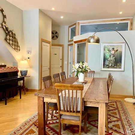 Lovely Brownstone In W Harlem 4 Bdr 3 Bath Deck Garden Apartment *
