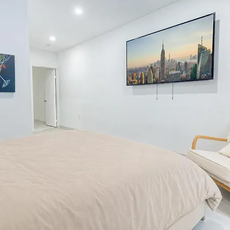 Apartment Renovated Unit In Brooklyn Washerdryer