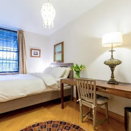 Apartment Lovely Brownstone In W Harlem 4 Bdr 3 Bath Deck Garden *