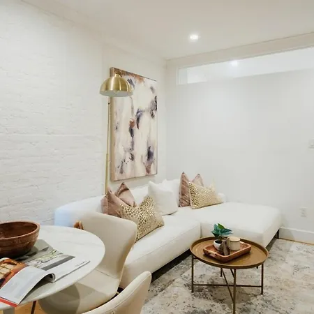 1288 Ues Apartment
