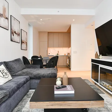 Luxury In Downtown Manhattan Skyline Views Apartment New York