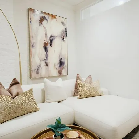 Apartment 1288 Ues *