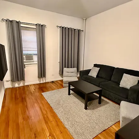 Great In Next To Time Square Apartment New York