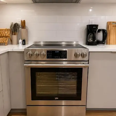 Renovated Unit In Brooklyn Washerdryer Apartment New York
