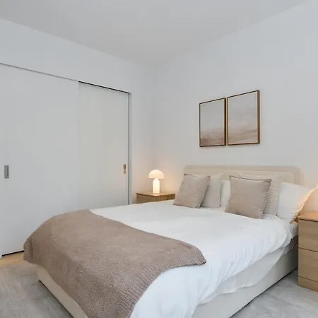 Luxury In Downtown Manhattan Skyline Views * New York