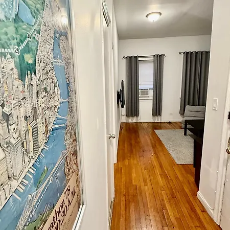 Great In Next To Time Square Apartment New York