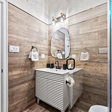 The West 142nd Street - Manhattan Nyc Apartment *