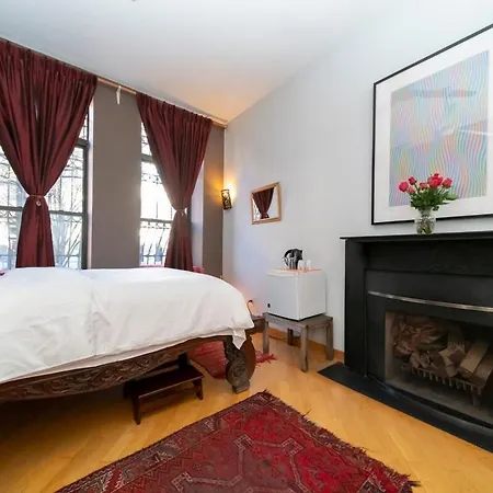 Lovely Brownstone In W Harlem 4 Bdr 3 Bath Deck Garden Apartment