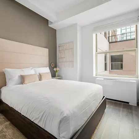 Aparthotel 17john 4*