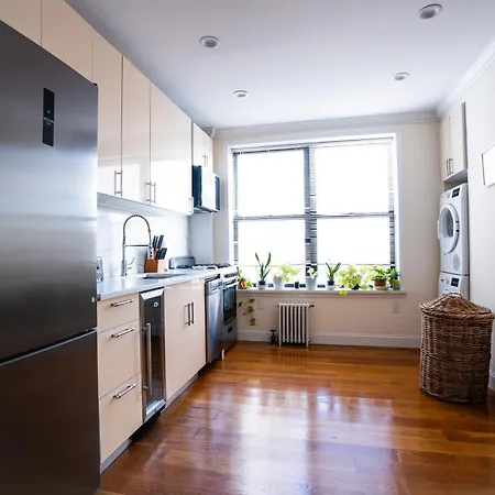 Uptown Ny Apartment New York