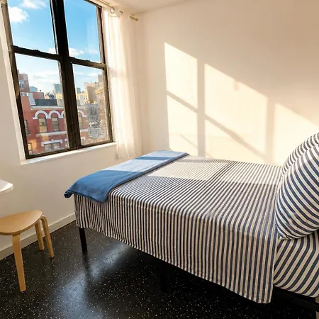 101 Manhattan - Little Italy, Soho, Noho, Les, East Village, Chinatown - 1 Gig Internet, 12inch Mattress, Hardsurface Floors *