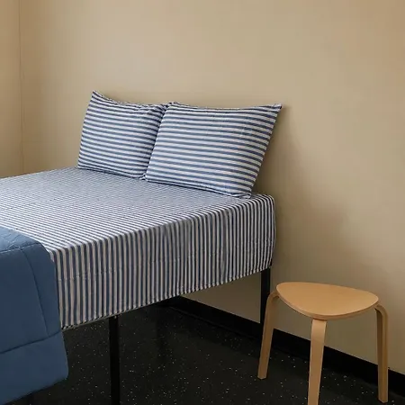 Hotel 101 Manhattan - Little Italy, Soho, Noho, Les, East Village, Chinatown - 1 Gig Internet, 12inch Mattress, Hardsurface Floors *