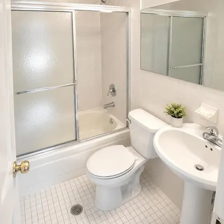 101 Manhattan - Little Italy, Soho, Noho, Les, East Village, Chinatown - 1 Gig Internet, 12inch Mattress, Hardsurface Floors Hotel New York