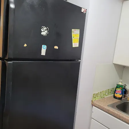 Entire 1 Bedroom In Forest Hills