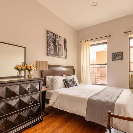 Gorgeous Two Bedroom Flat In Manhattan Apartment New York