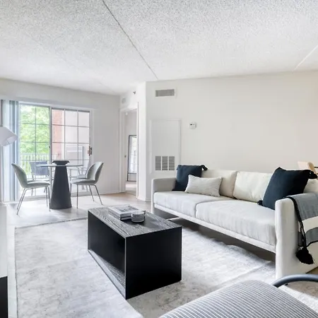 Jersey 1br W Gym Wd Elevator Nr Path Nyc-787 Apartment *