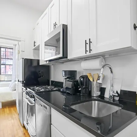 2 Bedroom Gem New York