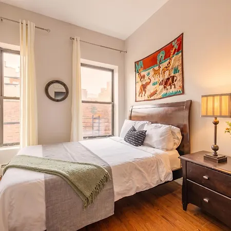 Gorgeous Two Bedroom Flat In Manhattan New York