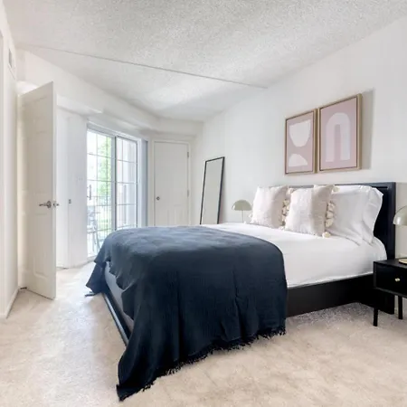 Jersey 1br W Gym Wd Elevator Nr Path Nyc-787 Apartment New York