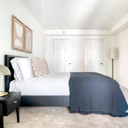 Jersey 1br W Gym Wd Elevator Nr Path Nyc-787 New York