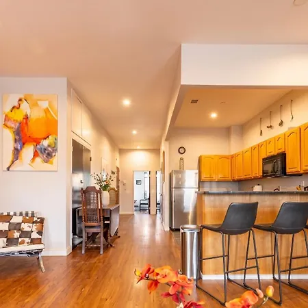 Apartment Gorgeous Two Bedroom Flat In Manhattan