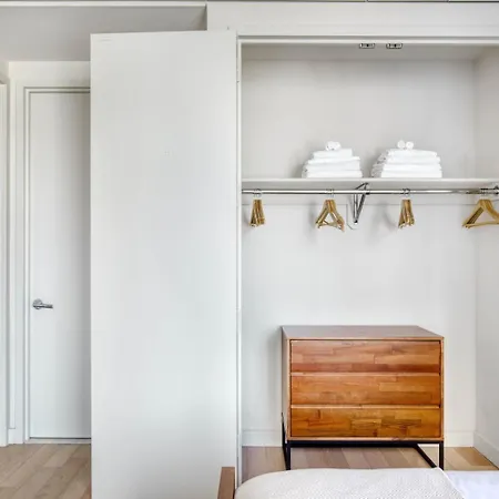 Fidi 1br W Roofdeck Gym Doorman Nr St Nyc-251 Apartment