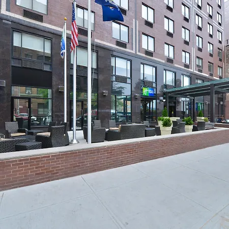 Hotel Express - Times Square By Ihg 3*