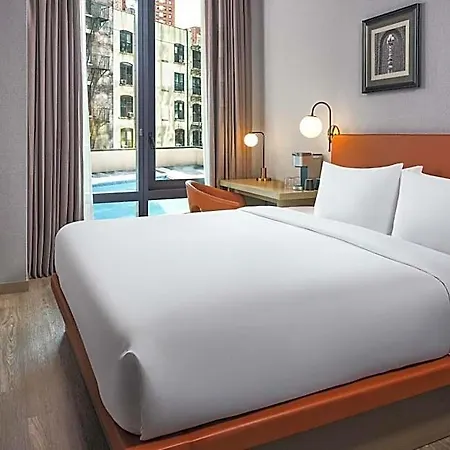 The George Manhattan, Tapestry Collection By Hilton New York
