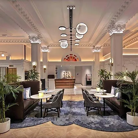 The Algonquin Times Square, Autograph Collection Hotel