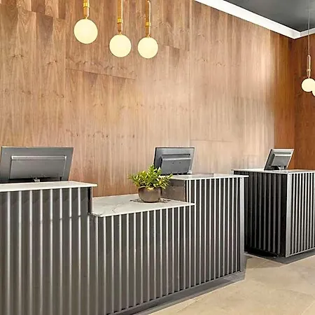 Sheraton Tribeca 4*