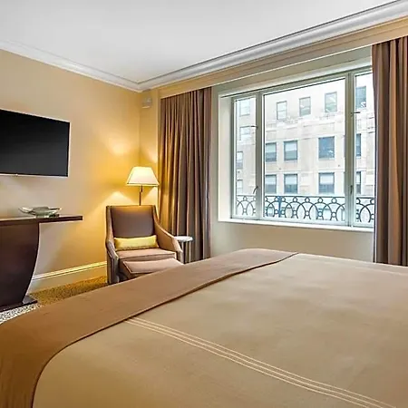 Omni Berkshire Place New York