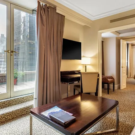Omni Berkshire Place New York