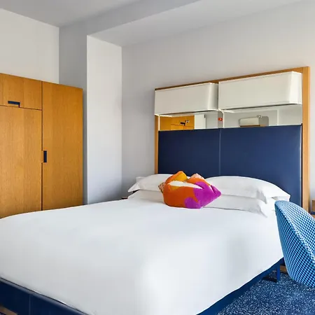 The Standard - East Village 4*