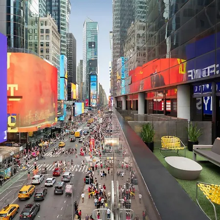 Renaissance Times Square By Marriott Hotel