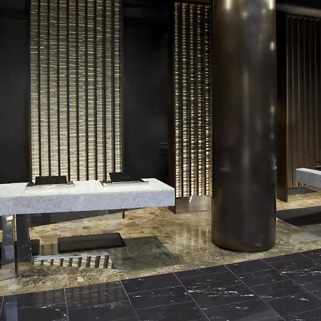 Hyatt Grand Hotel 4*