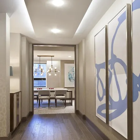 Hyatt Grand 4*