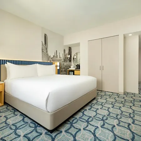 Millennium Premier Times Square Hotel 4*